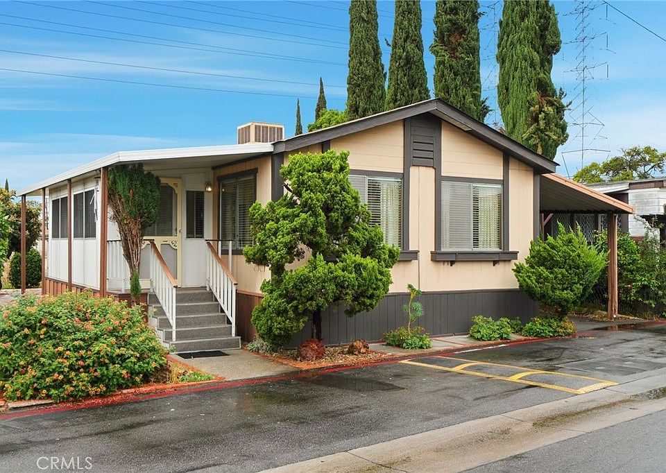 1st image of 9051 Laurel Canyon Blvd Space 7