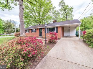 6322 Hibbling Ave, Springfield, VA 22150