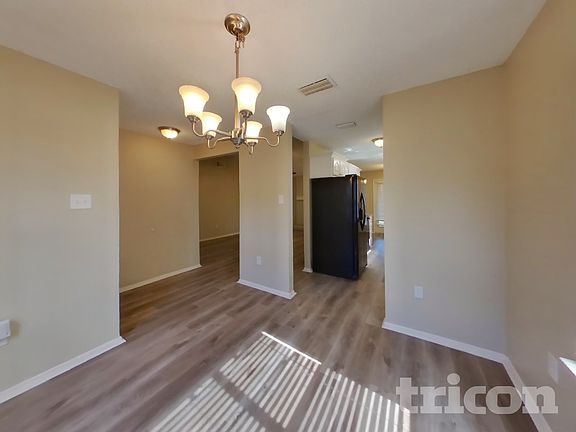 5th image of 1015 Cedar Run Dr