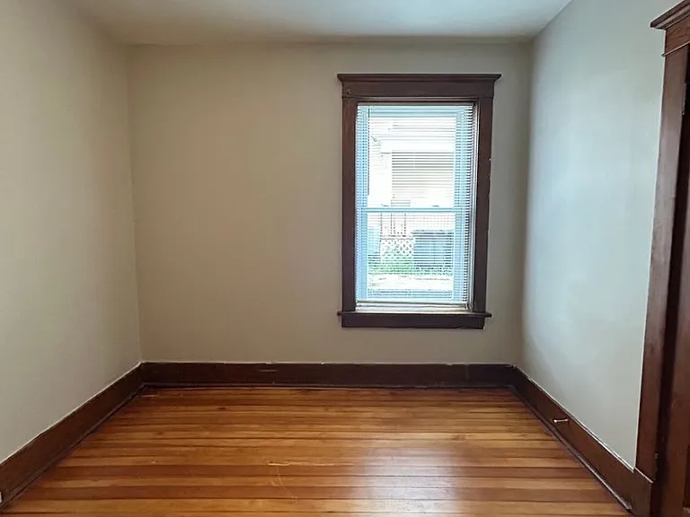 2419 Poppleton Ave — Photo 18