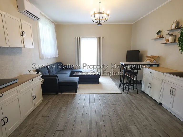 8184 Excelsior Dr — Photo 1