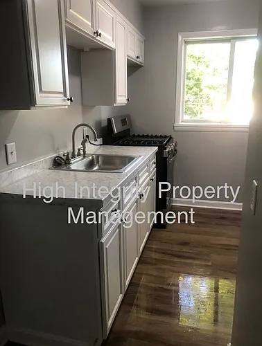 766 Pennsylvania Ave Photo 1