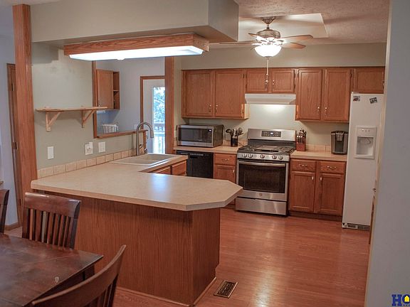 2nd image of 8722 Honey Locust Dr