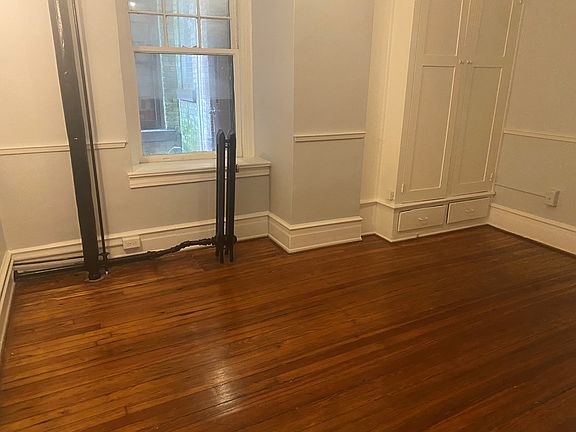 5th image of 420 Market St #2B-1Ba-744Sqft