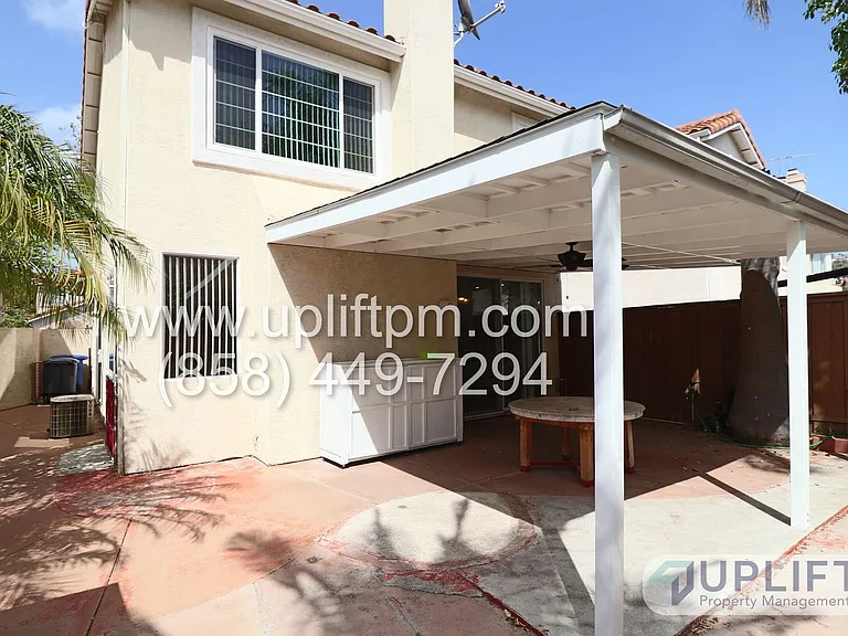 9459 Compass Point Dr S — Photo 20