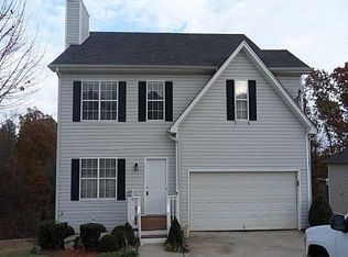 607 Shoal Cir, Lawrenceville, GA 30046