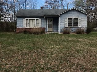 2612 Hogan Dr, Lenoir, NC 28645