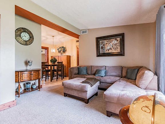5th image of 1643 Louvre Dr