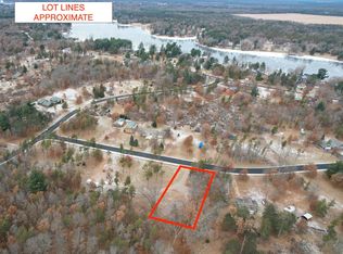 823 Marlboro Ct, Nekoosa, WI 54457