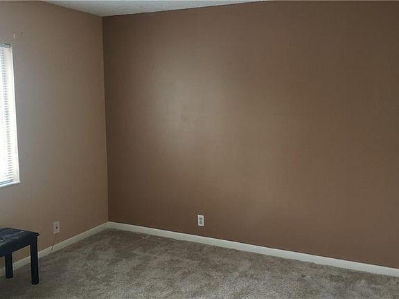 5th image of 2885 Palm Beach Blvd #108
