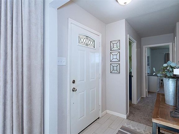 5th image of 1901 Mary Ln