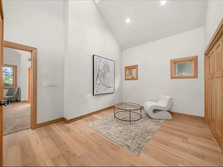 1417 S Ivory St — Photo 26