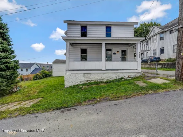 711 S 9th Ave, Scranton, PA 18504