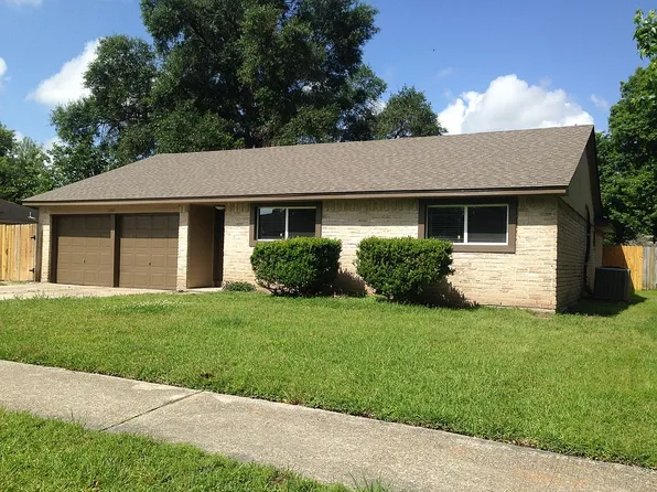 11307 Beauvoir Dr, Houston, TX 77065