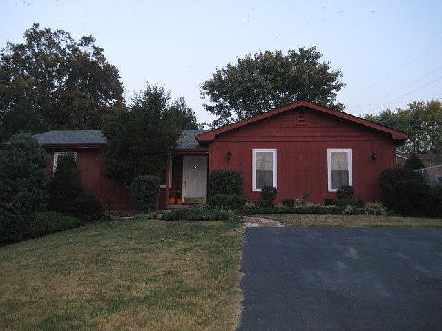 1st image of 713 Dana Ct
