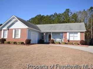 4225 Achilles Dr, Hope Mills, NC 28348