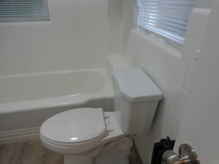 219 Green Ln #2 — Photo 10