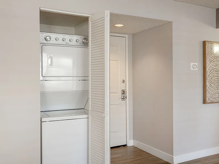 Colony Parc — Photo 25