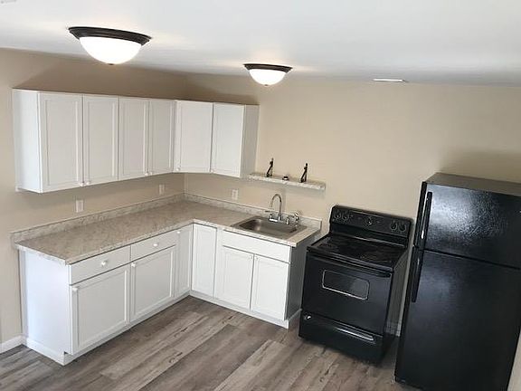 4th image of 2219 Ellis Dr