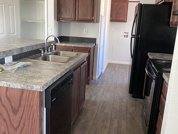 2nd image of 1751 W Hadley Ave #136