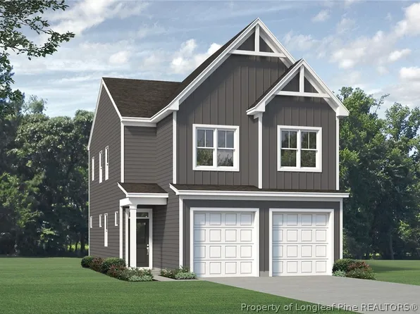 714 Union St, Raeford, NC 28376