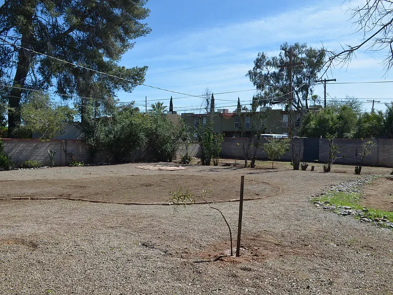 3002 E Copper St — Photo 37