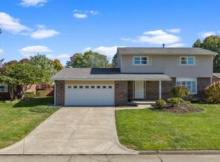 11 Foxboro Dr, Vienna, WV 26105