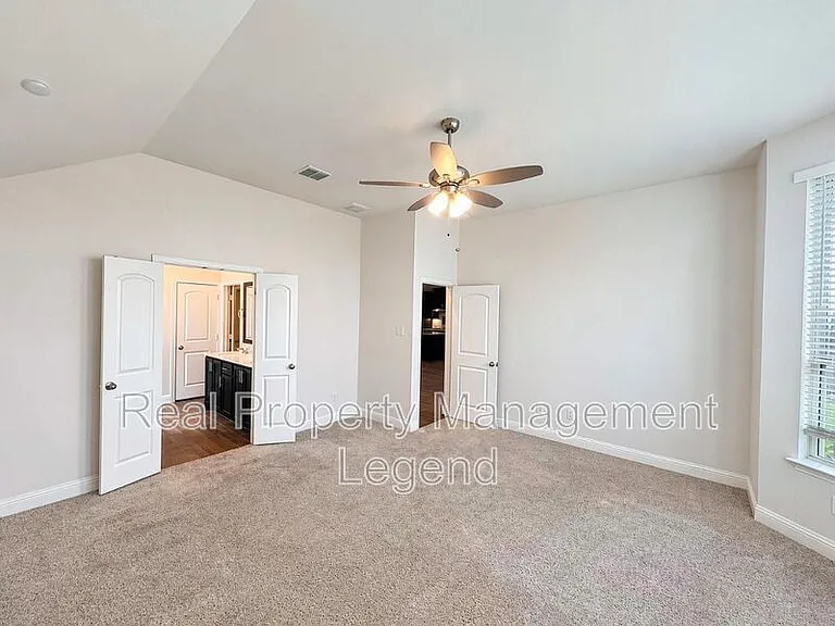 417 Cooper St — Photo 21