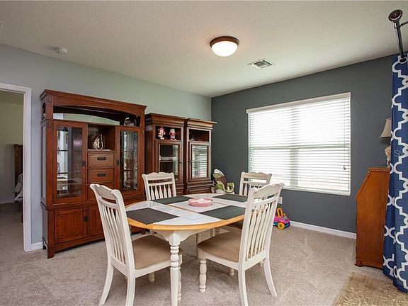 4th image of 225 Lone Dove Ln