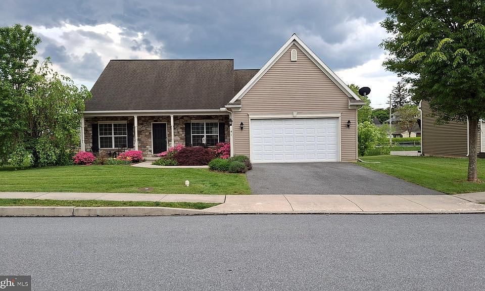 1st image of 41 Union Crest Dr
