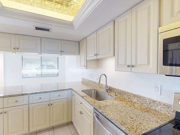 3rd image of 159 SW 47th Ter APT 108