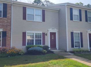 25 Seneca Dr, Absecon, NJ 08205
