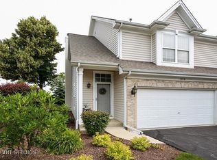 1190 E Danbury Dr, Cary, IL 60013