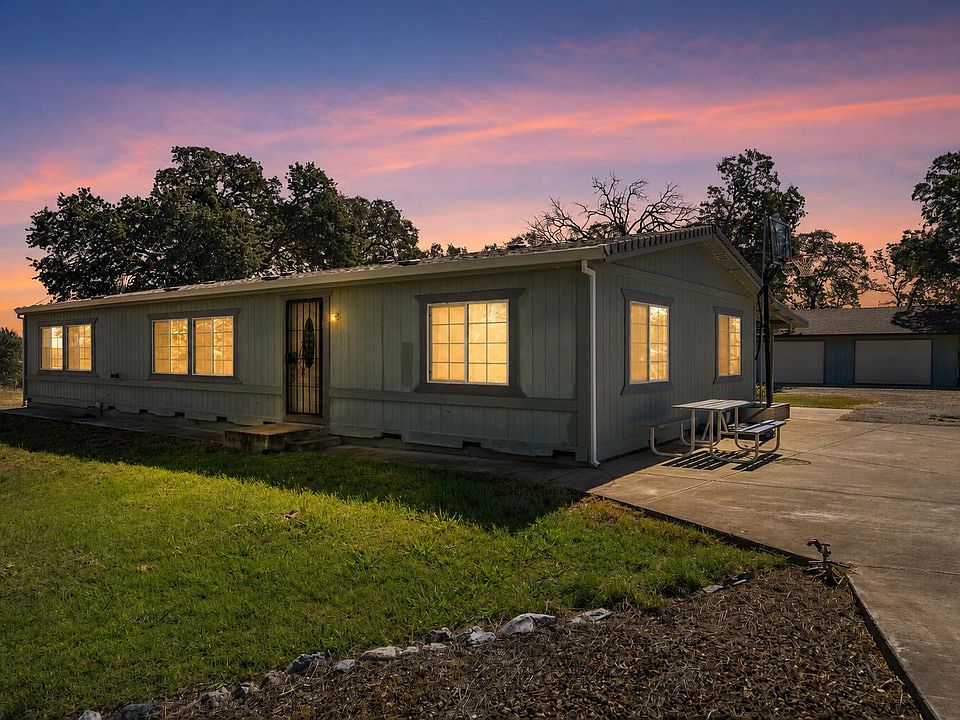 1st image of 19130 Bonner Way