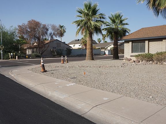 3rd image of 10851 N 65th Ave