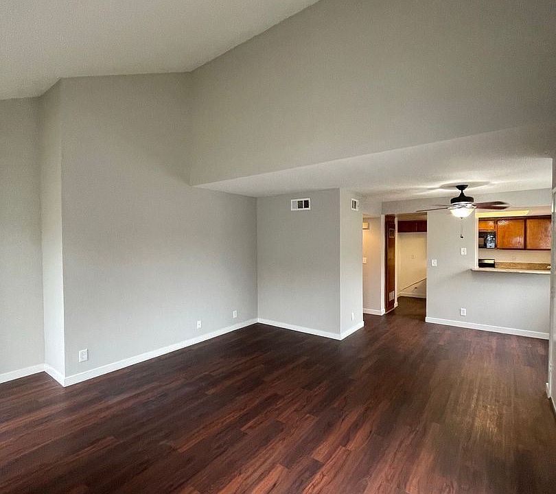 1st image of 3641 Howard Ave