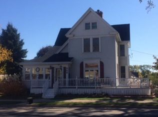 253 S Ludington St, Columbus, WI 53925