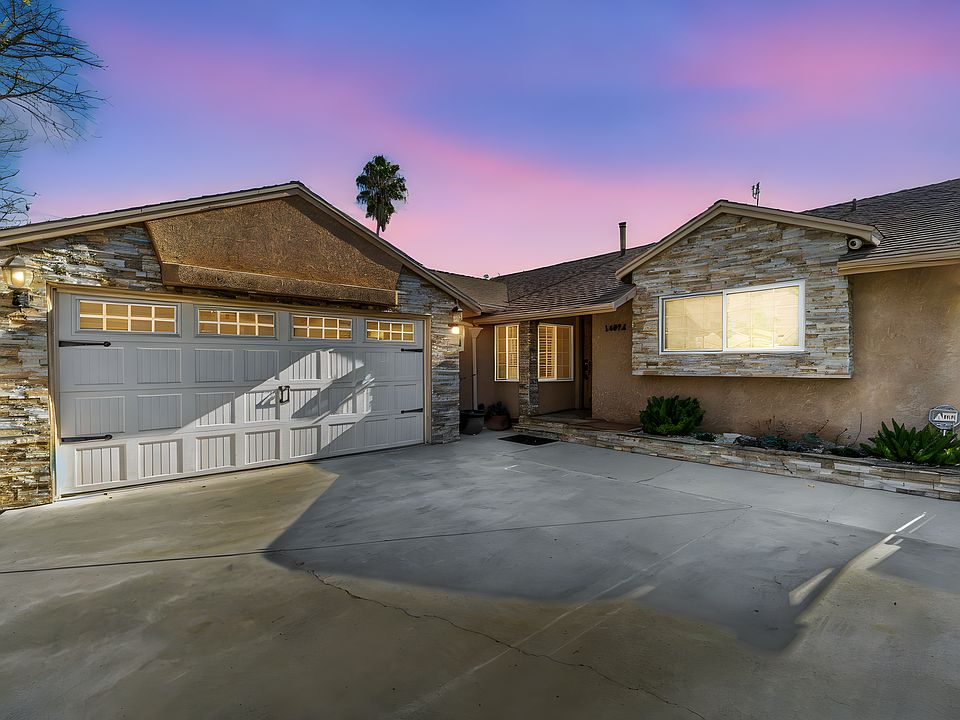 1st image of 14024 Cantlay St