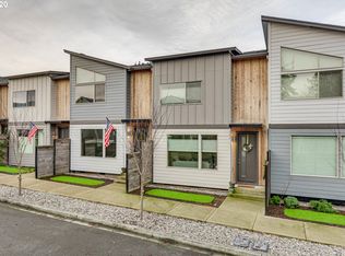 165 N 44th Pl, Ridgefield, WA 98642