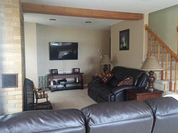 4th image of 6401 N Beech Ln