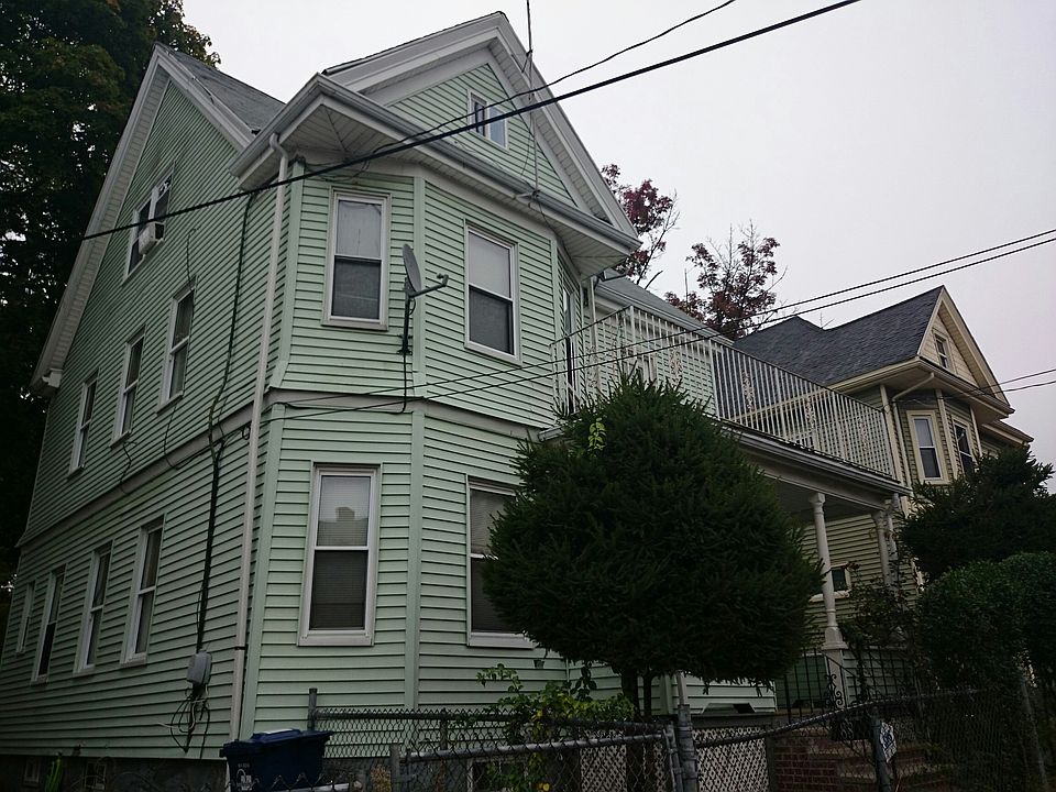 2nd image of 88 Willowwood St