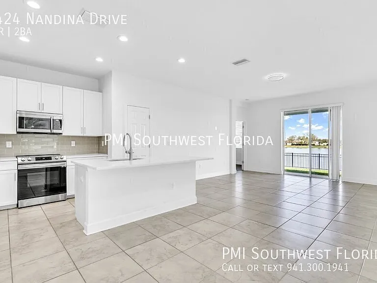 8424 Nandina Dr — Photo 5