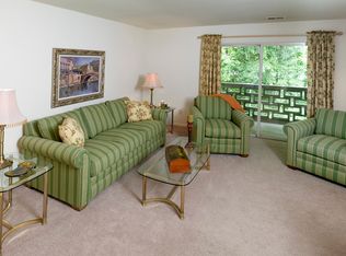 74 Coach Ln, Exton, PA 19341