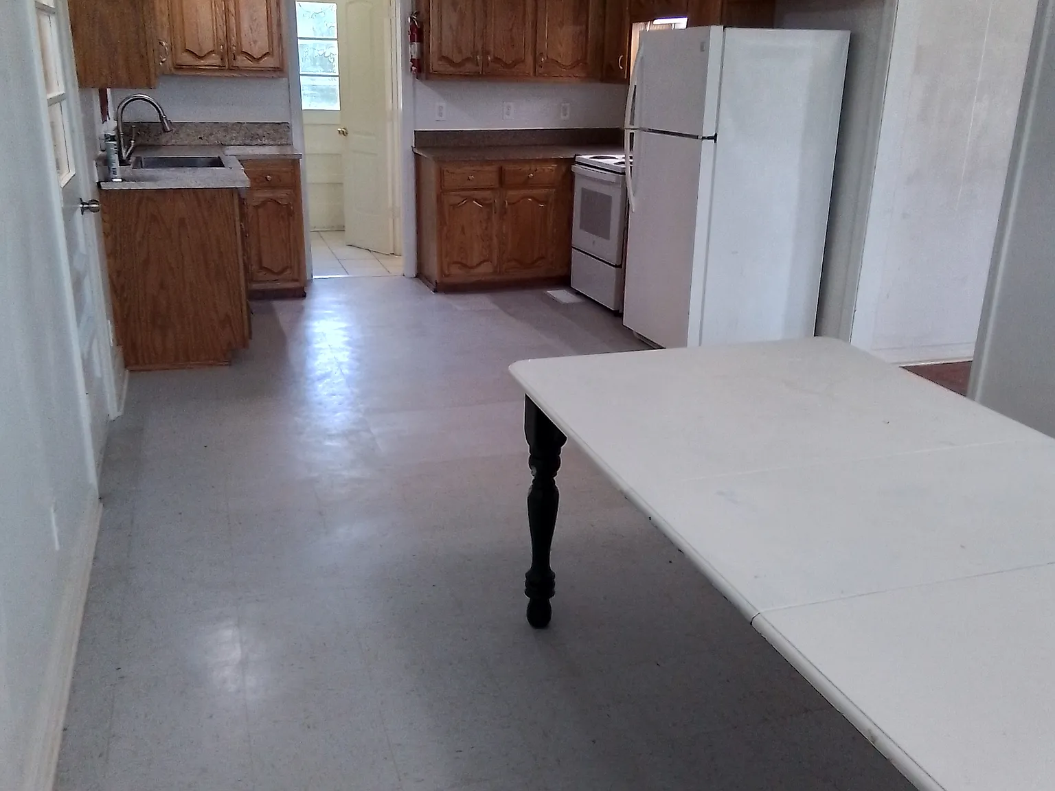3 bed, 1419 sqft, $1,200 — Photo 4