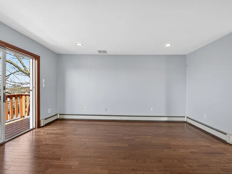 243 Newark Ave #2 — Photo 10