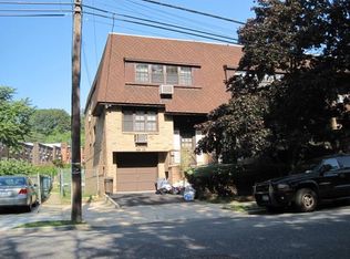 6912 242nd St, Little Neck, NY 11362