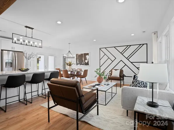 7216 Kilcullen Dr, Charlotte, NC 28270