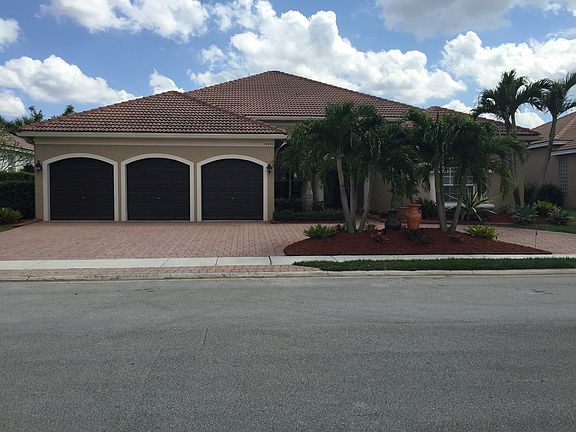 2nd image of 15958 SW 15th St