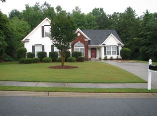 217 River Landing Dr, Monroe, GA