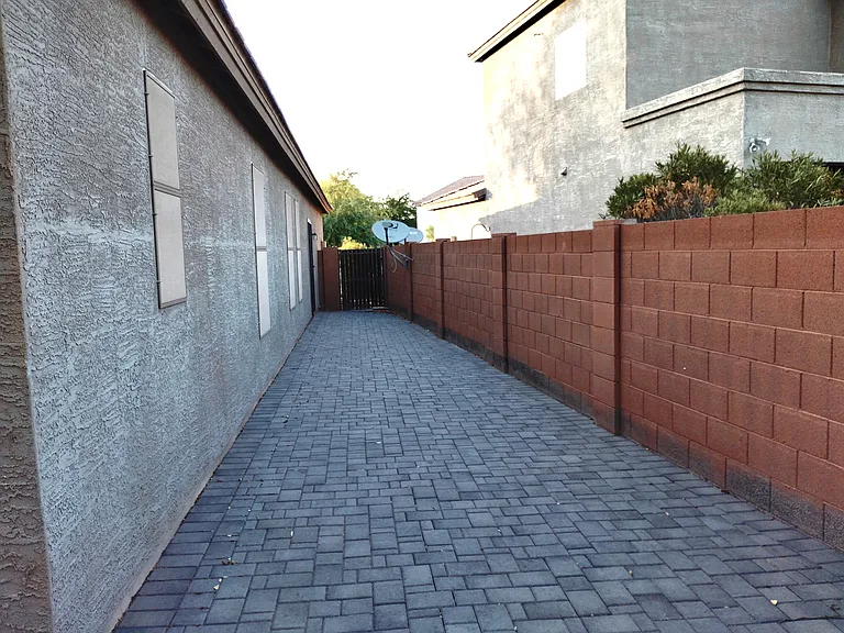 4419 W T Ryan Ln — Photo 22
